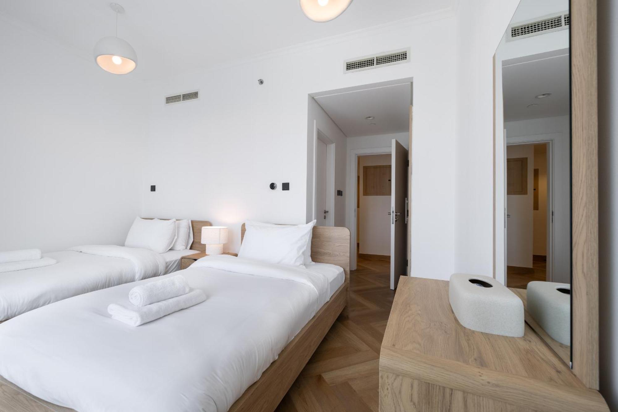 Upgraded Apartment With Stunning Burj Khalifa View Dubái Exterior foto